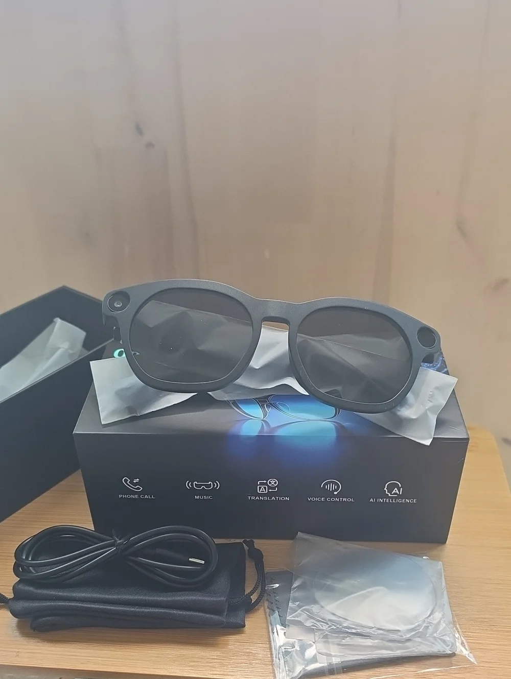 AI Ray-Band Style Smart Sunglasses - Black